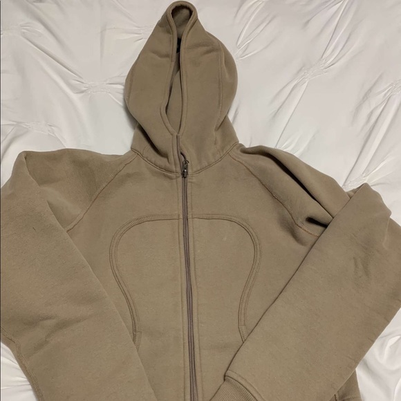 Lululemon Scuba Hoodie - Picture 2 of 2
